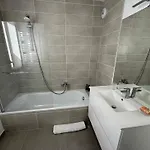 Les Terrasses D'antibes - 2br Duplex With Terrace 아파트 앙티브