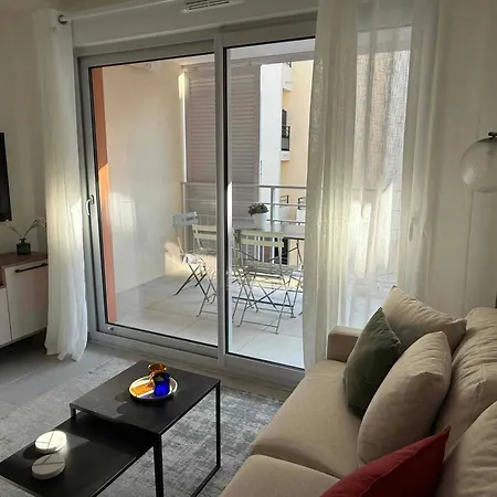 Les Terrasses D'antibes - 2br Duplex With Terrace