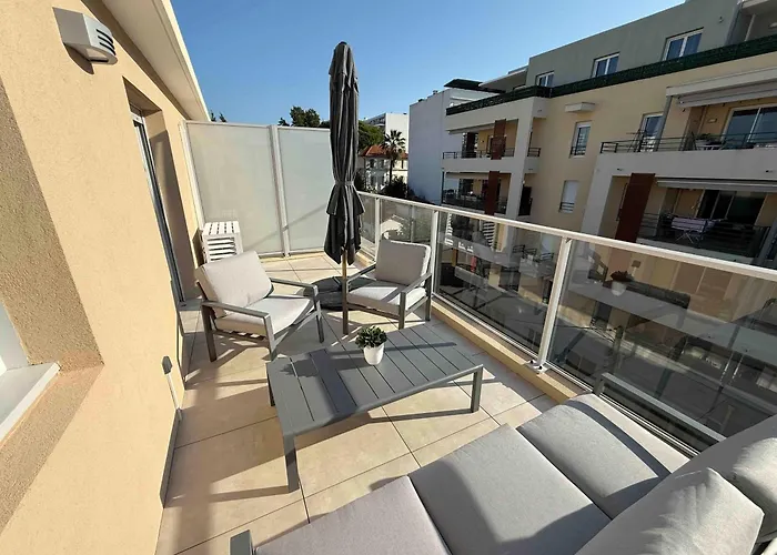 Les Terrasses D'antibes - 2br Duplex With Terrace Apartment Antibes
